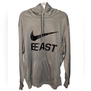 Size: XXL Nike Therma-fit gray hoodie. With Nike swoosh and beast.